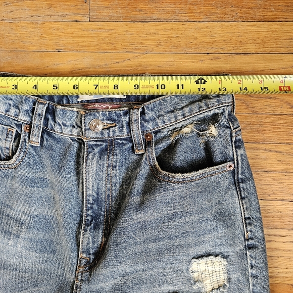 We The Free Distressed Jeans Size 27 - Picture 2 of 8